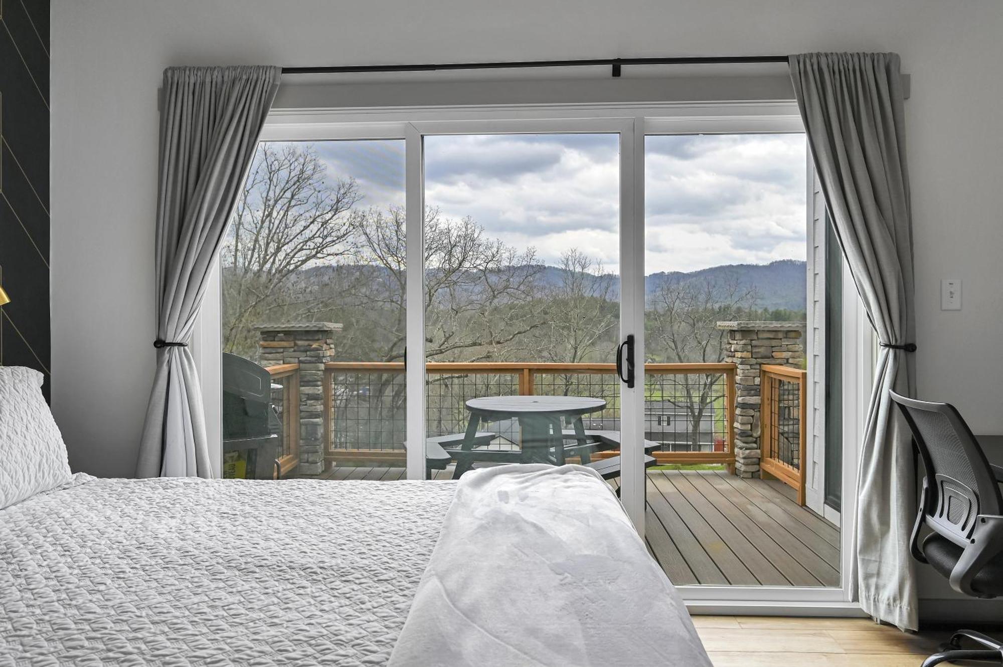 WeavervilleMon Tresor, Modern Mountain Views With Deck别墅 外观 照片